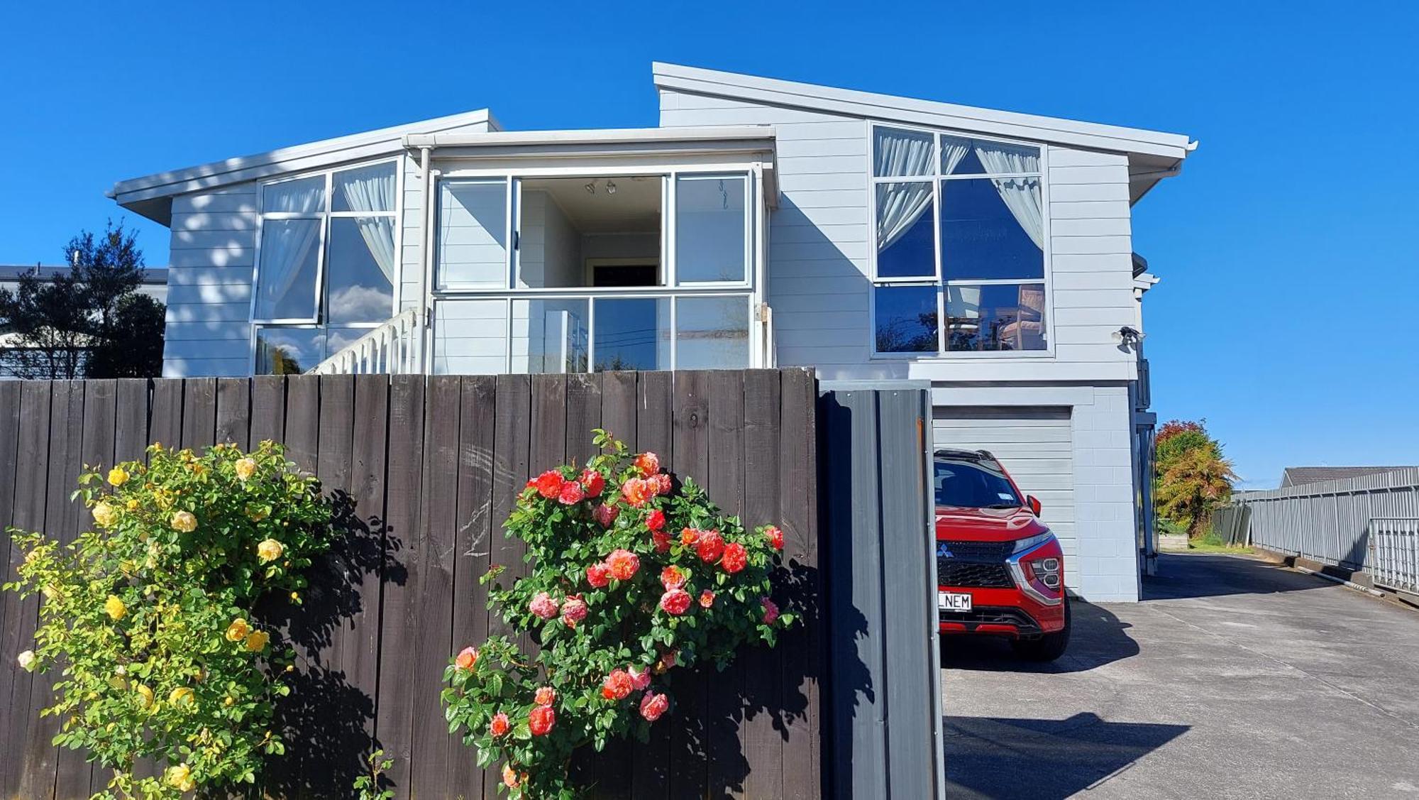 Bed And Breakfast Happy Home Taupo Accommodation Exterior photo