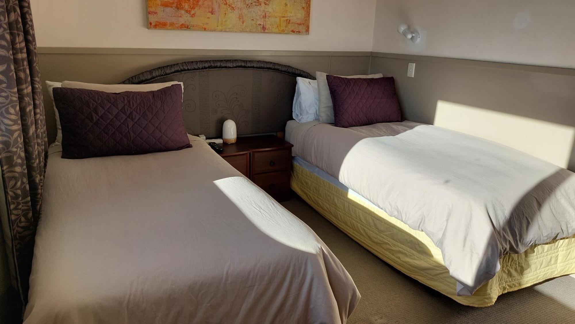 Bed And Breakfast Happy Home Taupo Accommodation Exterior photo