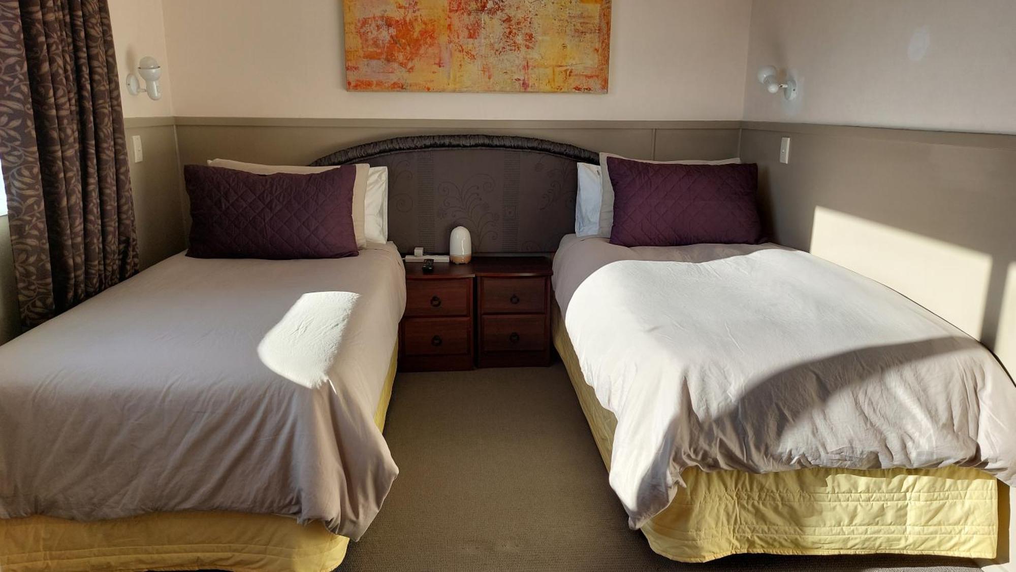 Bed And Breakfast Happy Home Taupo Accommodation Exterior photo