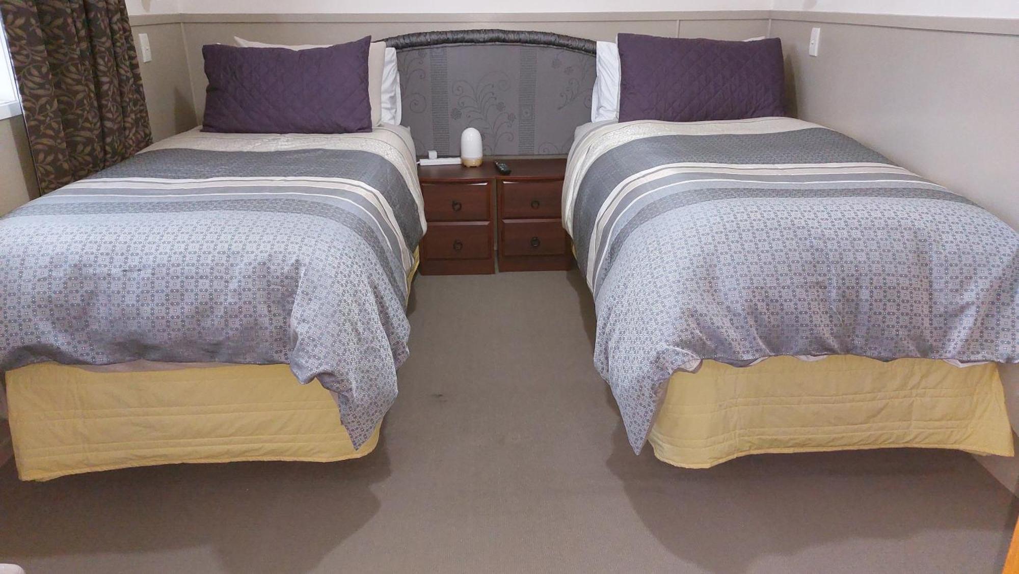 Bed And Breakfast Happy Home Taupo Accommodation Exterior photo
