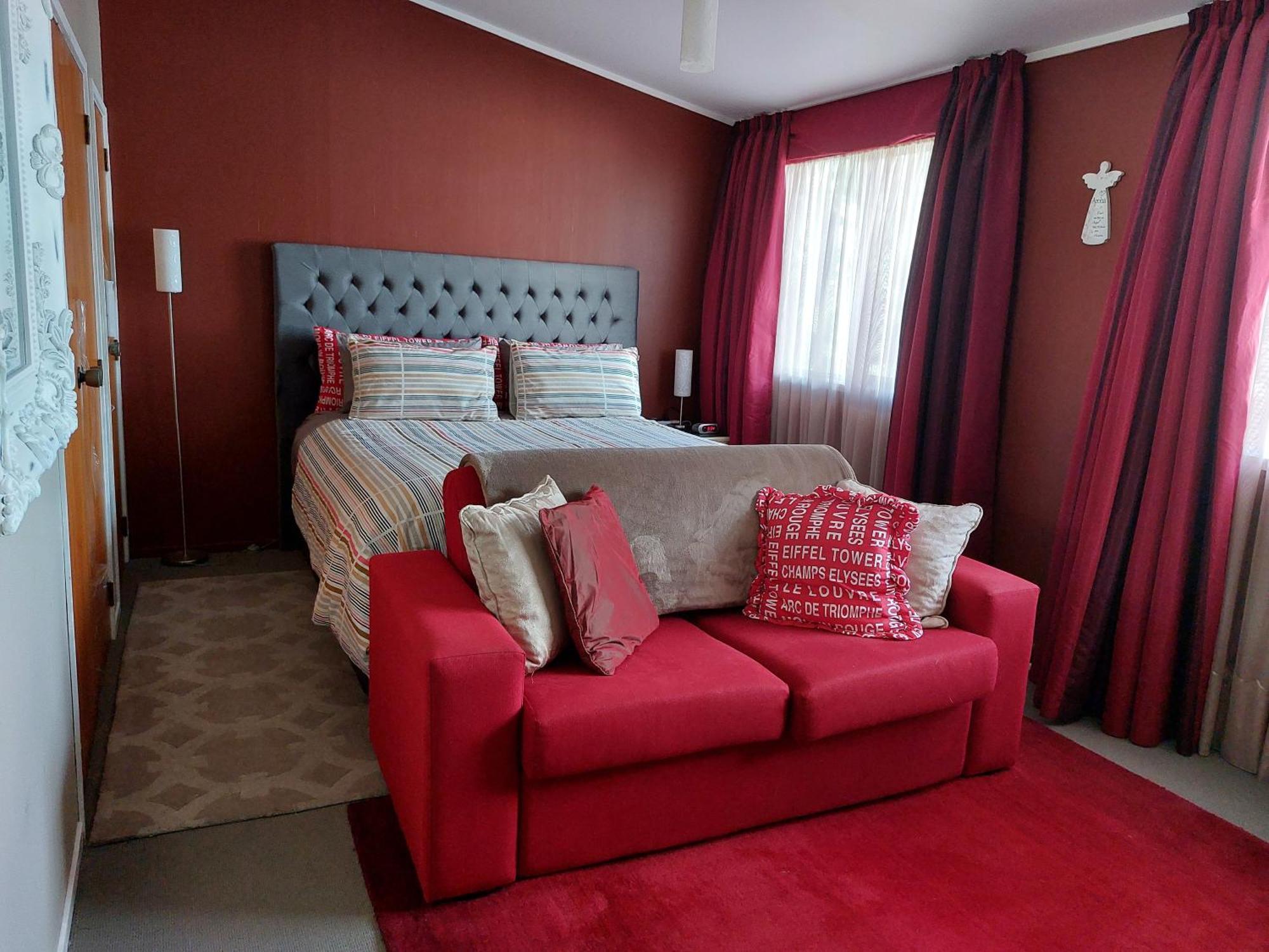 Bed And Breakfast Happy Home Taupo Accommodation Exterior photo